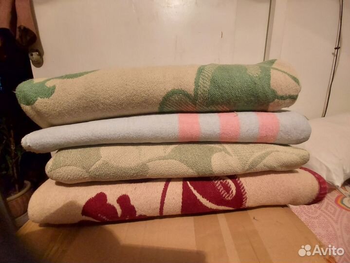 Одеяло байковое,шерстяное,пикейное