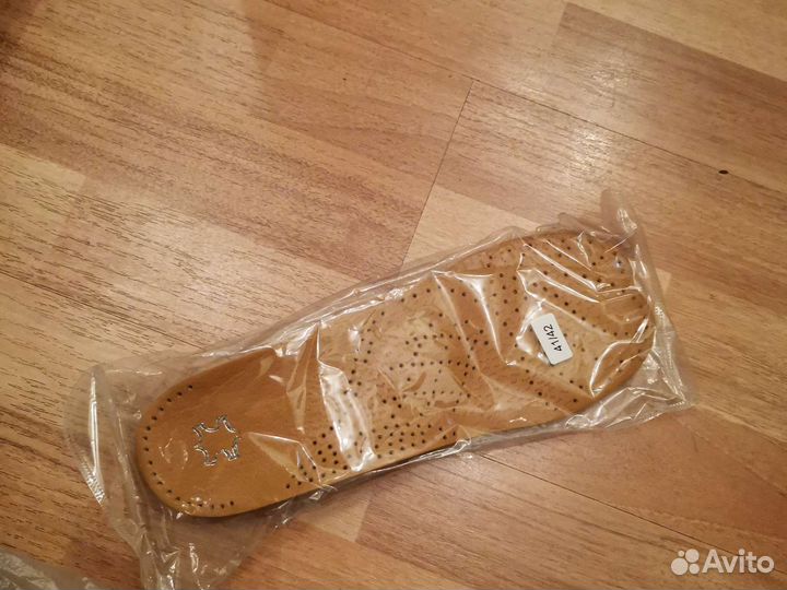 Стельки р.41-42,р.43-44 новые