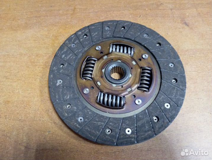 Диск сцепления Kia Shuma 1997 - 2001