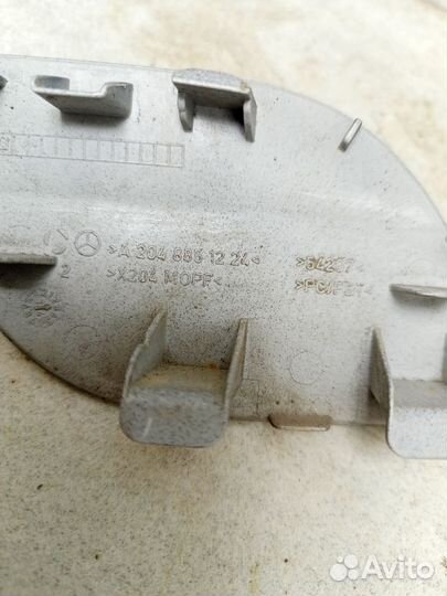 Лючок бампера Мерседес