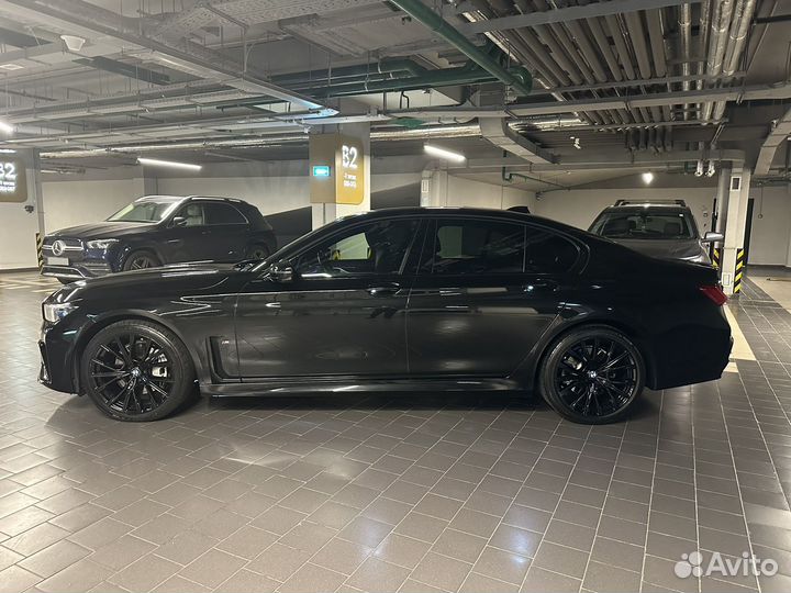 BMW 7 серия, 2020