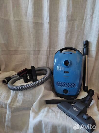 Пылесос miele classic c1