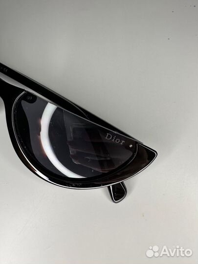 Солнцезащитные очки dior