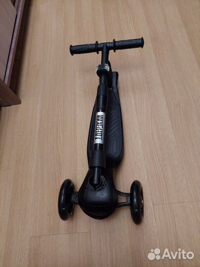 Самокат детский трехколесный