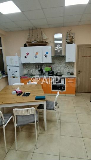 Свободного назначения, 165 м²