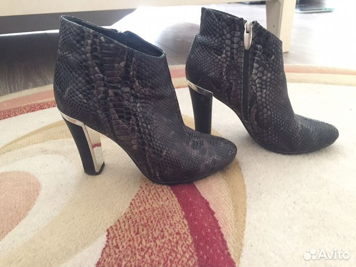 Ботильоны под рептилию, размер 40 немного б/у