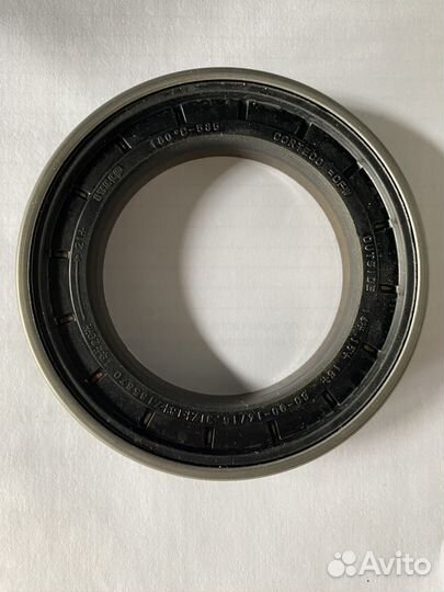 Сальник 7185870