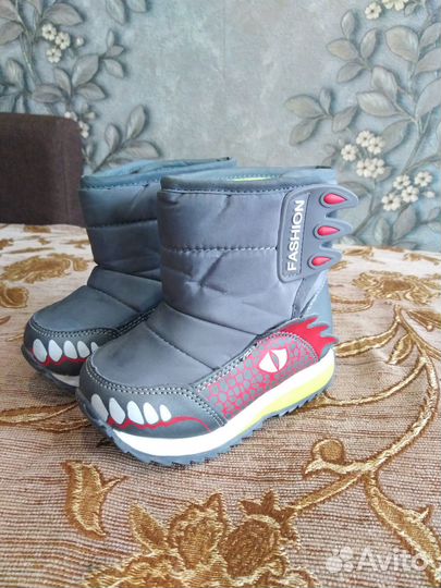Зимние сапожки для мальчика 22