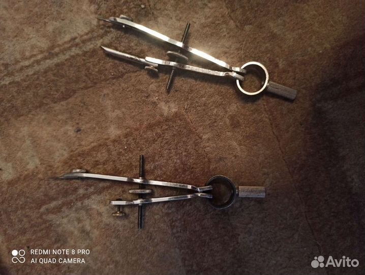 Всё для черчения готовальня