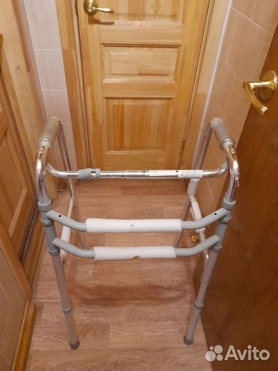 Ходунки опорные