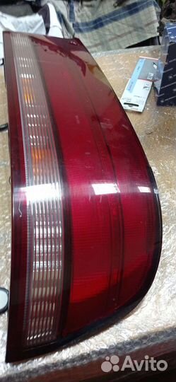 Фара toyota crown majesta