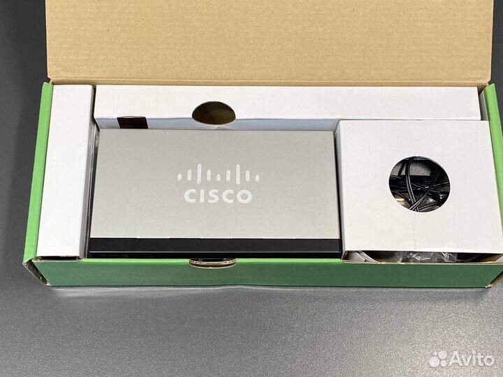 Cisco SF100D-08 V2 Коммутатор, новый, 1 шт