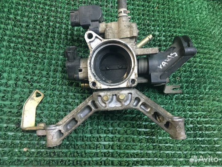 Дроссельная заслонка Toyota Yaris P10 1szfe