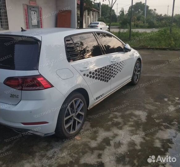 Накладки на задние окна Golf 7