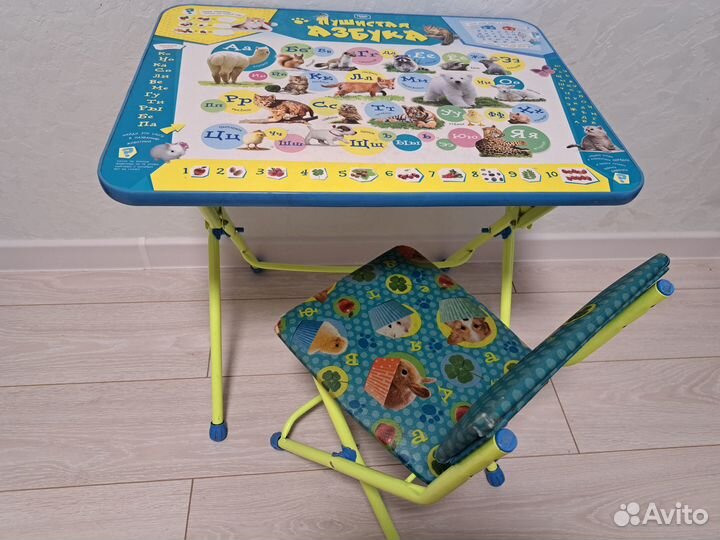 Детский стол и стул
