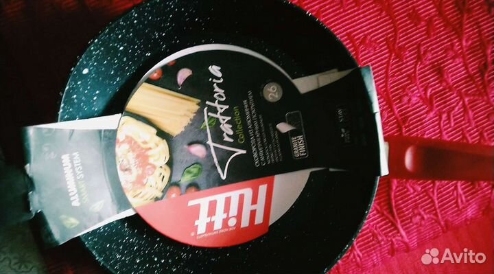 Сковорода с антипригарным покрытием