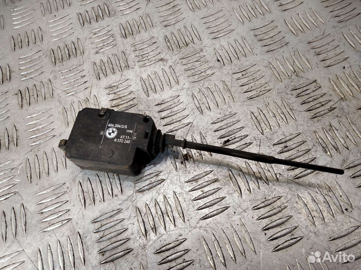 Активатор лючка бака BMW E46