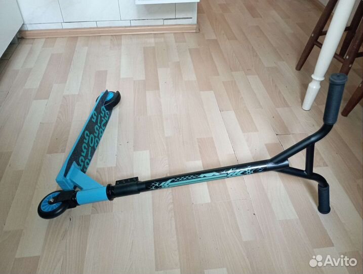 Трюковой самокат BestScooter новый