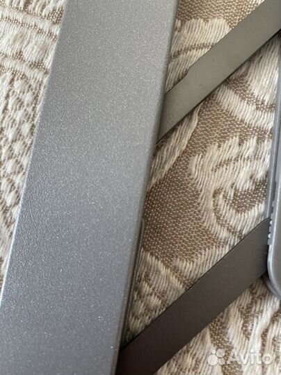 Подставка кронштейн для ноутбука или планштета