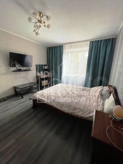 3-к. квартира, 103,5 м², 4/8 эт.