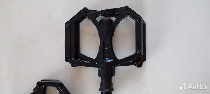 Педали для велосипеда wellgoТуклипсы