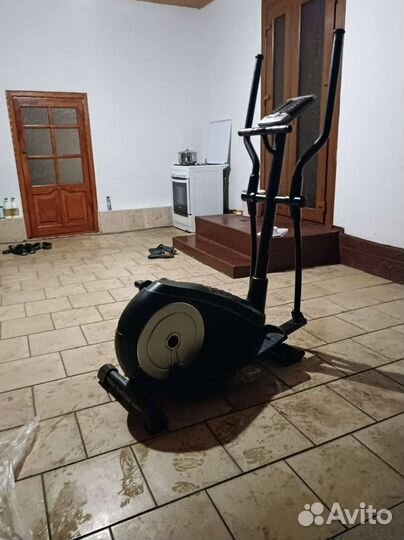 Эллиптический тренажер