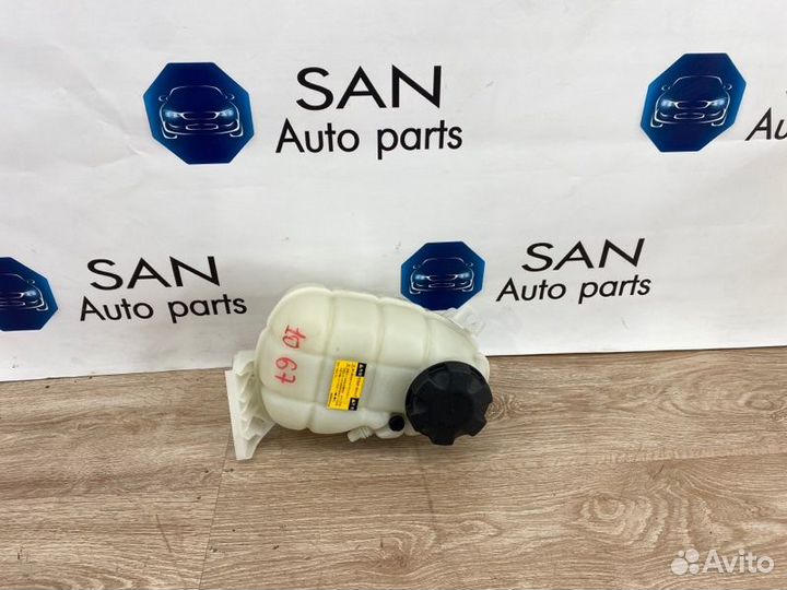 Расширительный бачок Bmw 3 F30 N47D20 2013
