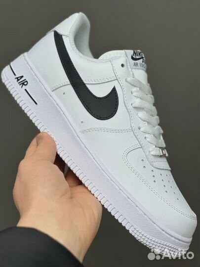 Кроссовки Nike Air Force 1 White and Black