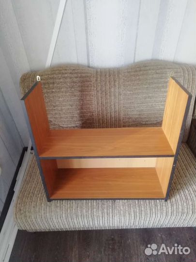 Книжные полки