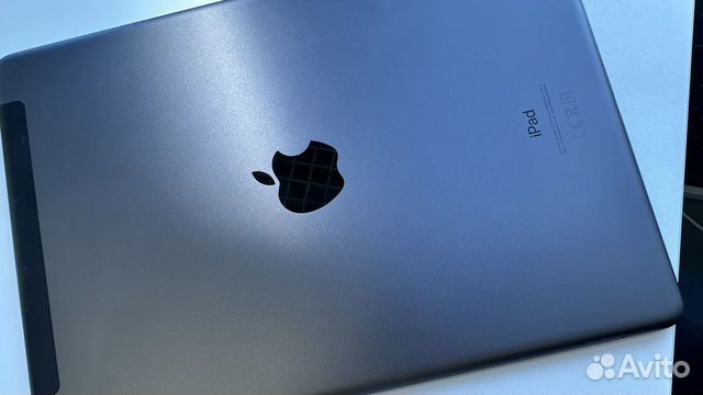 iPad 8 поколения 128 объявление продам