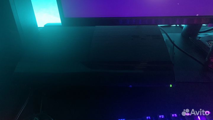 Sony playstation 3 super slim