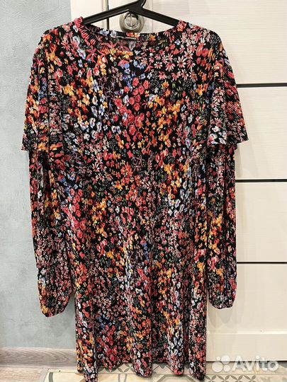 Платье Zara размер m