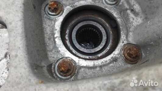 Ступица задняя правая BMW 7 F01 (1BA13NX01)