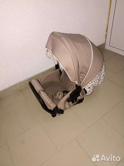 Детские коляски 2 в 1 в хорошем состояние