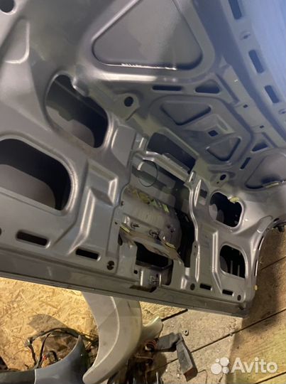 Крышка багажника на volkswagen passat b5