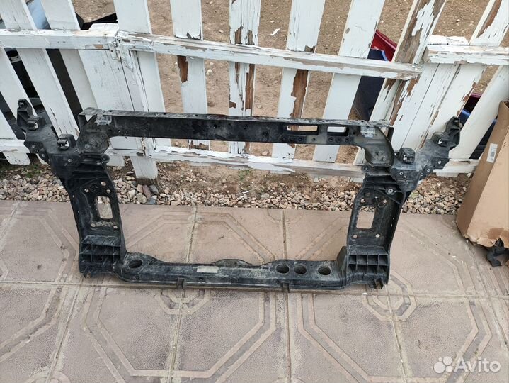 Телевизор / Передняя панель Hyundai Tucson 3 2015+