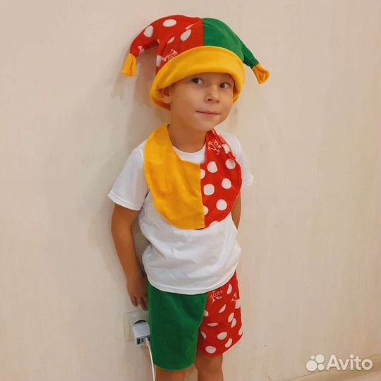 Аренда костюма петрушки/скомороха