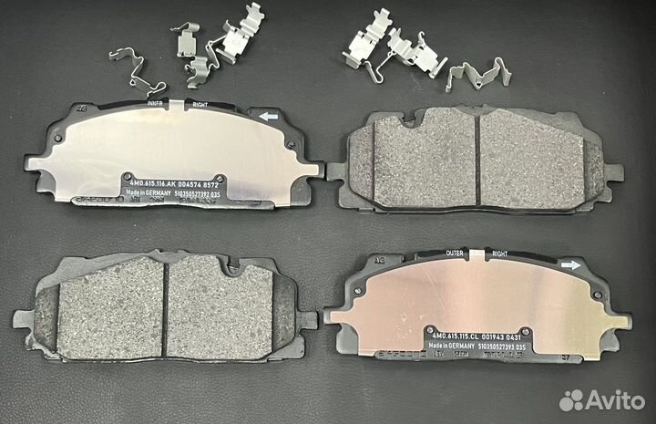 Передние тормозные колодки 4M0698151AP VAG