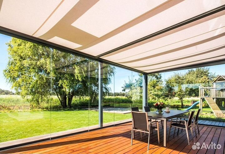 Безрамное раздвижное остекление