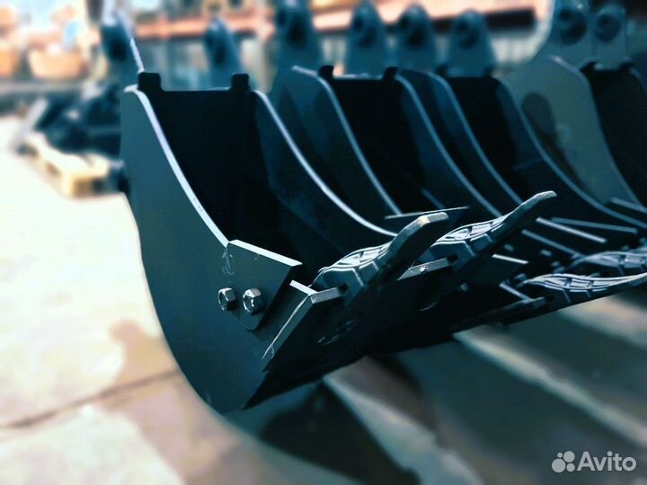Ковш 300для экскаватора погрузчика John Deere