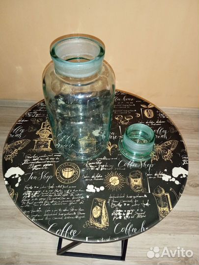 Бутыль стеклянная с крышкой стеклянной