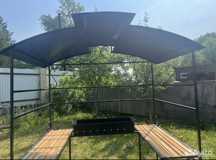 Мангал с крышей N3