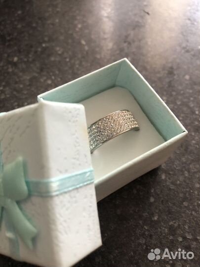 Swarovski кольцо 18