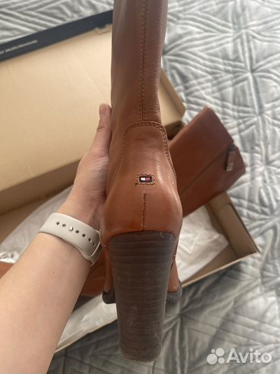 Сапоги Tommy Hilfinger 37