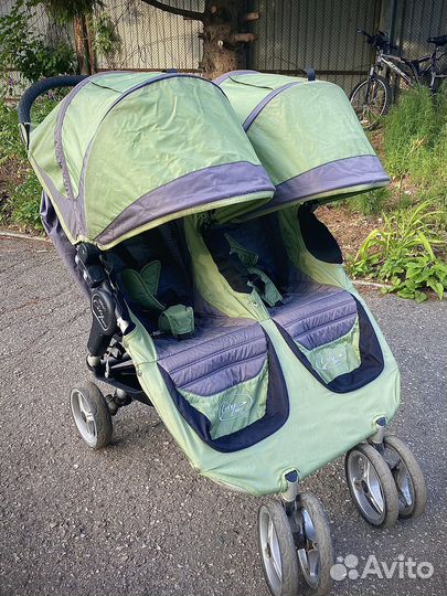 Коляска для двойни Baby Jogger City Mini Double