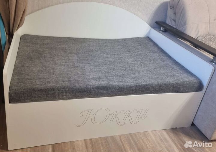 Лежанка диван для собак