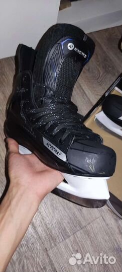 Коньки хоккейные 41 размер