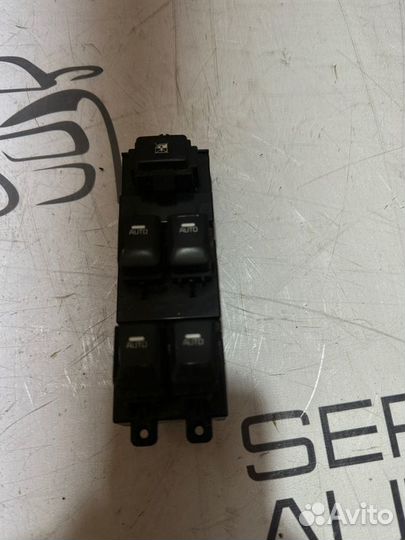 Блок стеклоподъемников Kia Ceed JD D4FB 2013