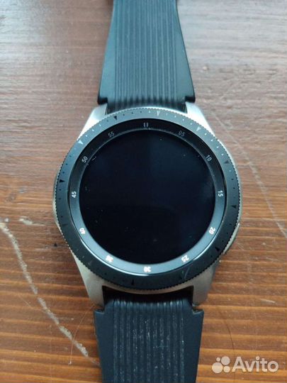 Смарт-часы Samsung Galaxy Watch 46 mm