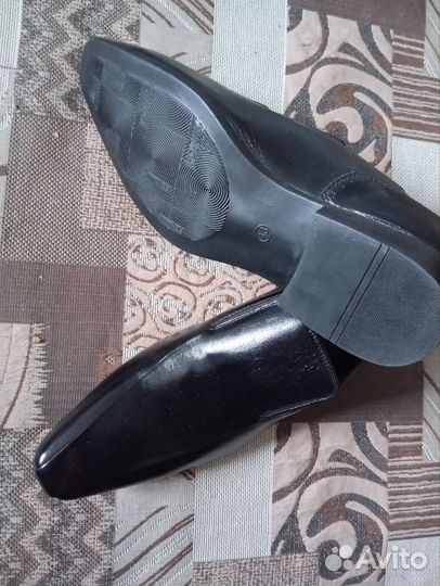 Мужские туфли и ботинки